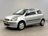 Occasion Toyota Yaris Sol 86 PK (63 kW) 2000 Zilver (metallic) Hatchback
