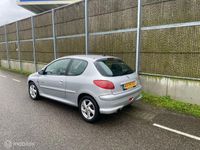 Occasion Peugeot 206 88 PK (64 kW) 2004 Grijs Hatchback