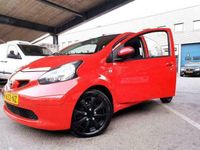 Occasion Toyota Aygo 68 PK (50 kW) 2008 Rood Hatchback