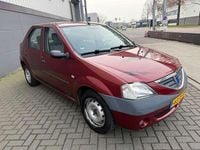 Occasion Dacia Logan Lauréate 87 PK (63 kW) 2006 Rood Sedan