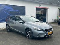 tweedehands Volvo V40 2.0 D4 Summum Business / ADAPTIVE CRUISE CONTROL / NAVIGATIE / NAP !!!