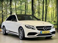 tweedehands Mercedes C63 AMG AMG | 19" Lichtmetaal | Camera | LED | Leder | Cruise Control | Airconditioning | Parkeersensoren | Bluetooth | Elektrische Stoelen |