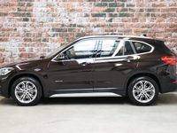 Occasion BMW X1 Executive 2017 Bruin (metallic) SUV