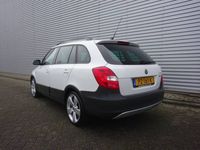 tweedehands Skoda Fabia Combi 1.2 TSI Scout Automaat Climate / Trekhaak / Navi