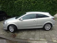 tweedehands Opel Astra GTC MET APK