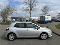 tweedehands Toyota Auris 1.6-16V Aspiration 5-Deurs 6-Bak 132 PK. ClimaCru