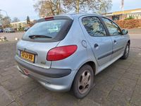 tweedehands Peugeot 206 1.4 Gentry