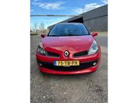 tweedehands Renault Clio 1.4-16V Dynamique Luxe