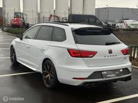 Occasion Seat Leon ST 4Drive 300 PK (220 kW) 2020 Wit Stationwagen