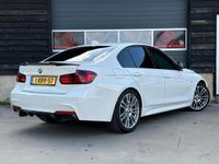 tweedehands BMW 316 316 i Executive M-sport 335 Uitlaat Alcantara