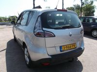 tweedehands Renault Scénic III 1.6 Dynamique airco navigatie