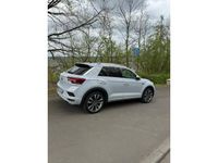 tweedehands VW T-Roc 1.5 TSI R-LINE | 12 MDN GARANTIE | VIRTUAL | 19" S