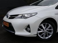 tweedehands Toyota Auris Touring Sports 1.8 Hybrid Dynamic | Leer, Stoelverwarming, Trekhaak