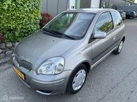 Occasion Toyota Yaris Sol 87 PK (63 kW) 2003 Grijs Hatchback