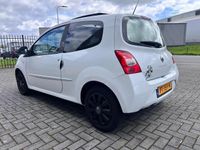 tweedehands Renault Twingo II Night&Day