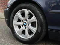 tweedehands BMW 318 3-SERIE i Executive | Airco | Cruise | Rijklaar