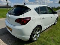 tweedehands Opel Astra 1.4 Turbo Sport 140PK met navigatie en trekhaak