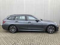 tweedehands BMW 330 3-SERIE Touring i High Executive M-Sport, Lederen bekleding, Navigatie