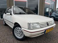 Occasion Peugeot 205 79 PK (58 kW) 1988 Cabriolet