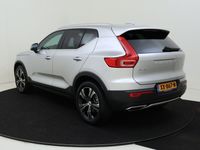 tweedehands Volvo XC40 2.0 T4 Inscript. Leder | 19 inch velgen | Parkeerc