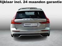 tweedehands Volvo V60 2.0 T6 Recharge AWD R-Design | Panoramadak | Harman/Kardon | Trekhaak |