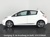 Occasion Toyota Yaris Hybrid Executive 101 PK (74 kW) 2018 Wit Hatchback