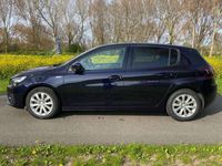 tweedehands Peugeot 308 1.2 PureTech Allure