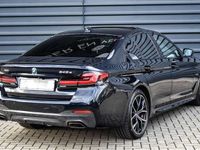 tweedehands BMW 545 545e xDRIVE | M-SPORT | SCHUIFDAK | BOWERS & WILKI