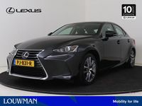Occasion Lexus IS300h Business Edition 223 PK (164 kW) 2017 Zwart (metallic) Sedan