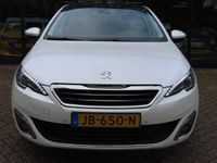 tweedehands Peugeot 308 1.2 PureTech Allure*Panorama*LED*Navigatie*EXPORT/