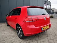 tweedehands VW Golf VII 1.2 TSI Business Edition R Connected Panoramadak Cup Uitvoering Airco Ecc.