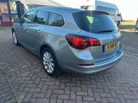Occasion Opel Astra Cosmo 120 PK (88 kW) 2013 Grijs Stationwagen