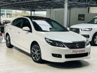 Occasion Renault Latitude Initiale Paris 173 PK (127 kW) 2014 Wit Sedan