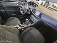 Occasion Peugeot 308 SW Premium 110 PK (80 kW) 2018 Blauw Stationwagen