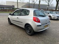 tweedehands Renault Clio 1.4-16V Dynamique/ AIRCO / Nieuw koppeling