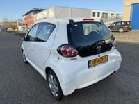 Occasion Toyota Aygo 68 PK (50 kW) 2011 Wit Hatchback