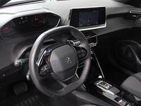 Occasion Peugeot 2008 Allure 131 PK (96 kW) 2023 Oranje SUV