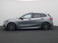 tweedehands BMW 118 1-SERIE 5-deurs i High Executive M Sportpakket / Panoramadak / Head-Up Display / Harman Kardon / Elektrisch Verstelbare Voorstoelen / 19''