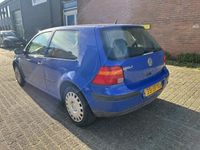 tweedehands VW Golf IV 1.4-16V Trendline APK 03/2025 inruil koopje