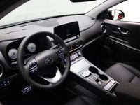 tweedehands Hyundai Kona EV Premium 64 kWh NIEUW! HEAD-UP DISPLAY | STOELVE