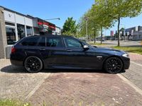 tweedehands BMW M550 5-SERIE Touring XD M-Pakket /KEYLESS/HEAD UP/MEMORY