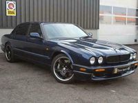 Occasion Jaguar XJR 364 PK (267 kW) 2000 Blauw, metallic lak Sedan
