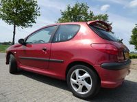 tweedehands Peugeot 206 Gentry Premium 1.6-16V met Vele Opties !