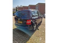 tweedehands VW Touran 2.0 TDI Highline ,7 PERSOON, APK, NAP ***