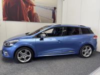 tweedehands Renault Clio IV Estate 1.2 GT AUTOMAAT CRUISE CONTROL CLIMATE CONTROL BLUETOOTH TELEFOON MEDIA VOORBEREIDING ACHTERUITRIJCAMERA ZEER MOOI !! LOCATIE 1001