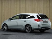 tweedehands Toyota Auris Touring Sports 1.6 Aspiration | Clima | Cruise control | Trekhaak | Stoelverwarming