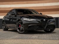 tweedehands Alfa Romeo Giulia 2.0T Sprint | Veloce stoelen | 19 inch Q | Driver