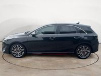 tweedehands Kia Ceed GT 1.6 T-GDi DCT7 DSG | Groot Navigatie | PDC voor- achter met Camera | LED verlichting | Keyless drive | Sportstoelen met Stoelverwarming | Memory Stoel | JBL audio |