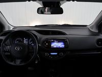 Occasion Toyota Yaris Active 112 PK (82 kW) 2020 Grijs Hatchback