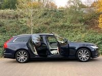 Occasion Volvo V90 Momentum 2017 Blauw Stationwagen